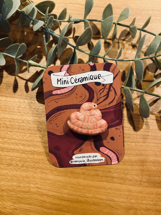 Mini-céramique "vers de terre" pin